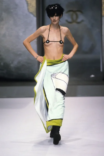 Look 93